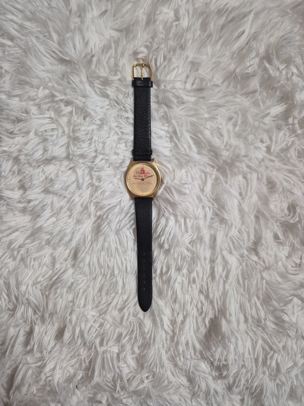 Vintage The Kids On The Block Watch Black Leather Band Gold Tone Round Face Pupp